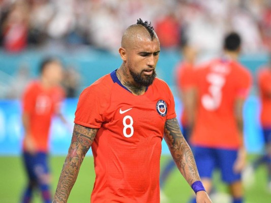 Arturo Vidal es condenado a pagar casi un millón de dólares por una pelea en una discoteca