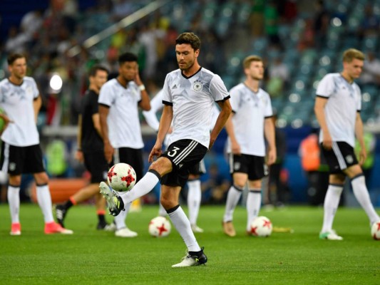 Alemania aplastó 4-1 a México y enfrentará a Chile el domingo en la final de la Copa Confederaciones