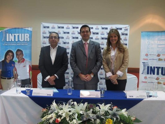 Intur inicia proceso de capacitación laboral