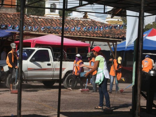 Operativos contra el zancudo previo a feria de Suyapa en la capital de Honduras