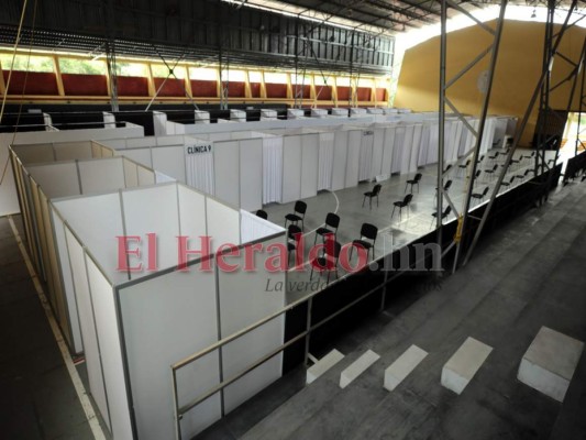 FOTOS: Así luce el centro de triaje en la Universidad Católica que abrirá este lunes