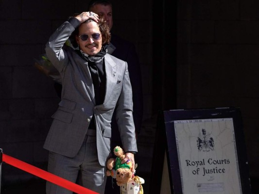 Abogado de Johnny Depp defiende su honor en cierre de juicio en Londres