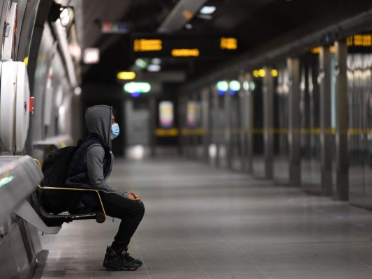 Regla del 10-4, propuesta científica para reabrir la economía y aprovechar punto débil del Covid-19