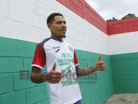 FOTOS: Entre risas y bromas, así fue la presentación de Henry Figueroa en Marathón