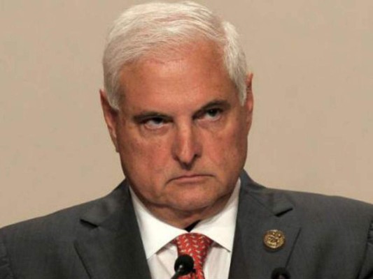 Interpol emitió alerta roja contra expresidente de Panamá Ricardo Martinelli