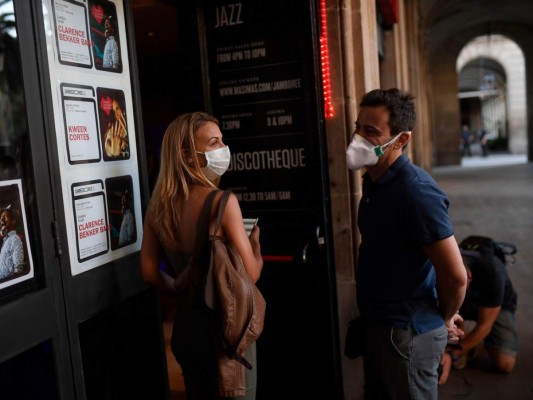 Europa acelera desconfinamiento por Covid-19 entre temores de rebrote en Asia