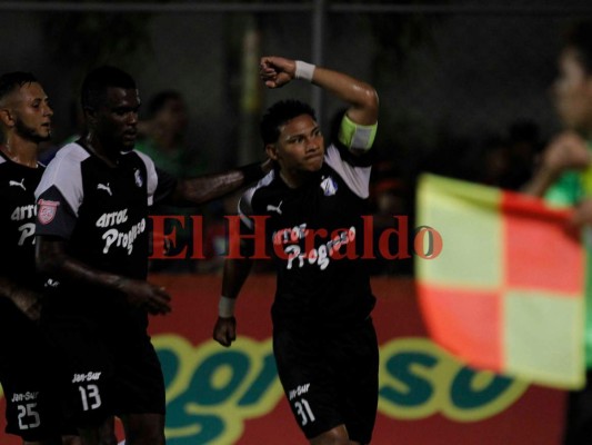 Con paliza incluída, el Honduras de El Progreso manda al sótano a Platense