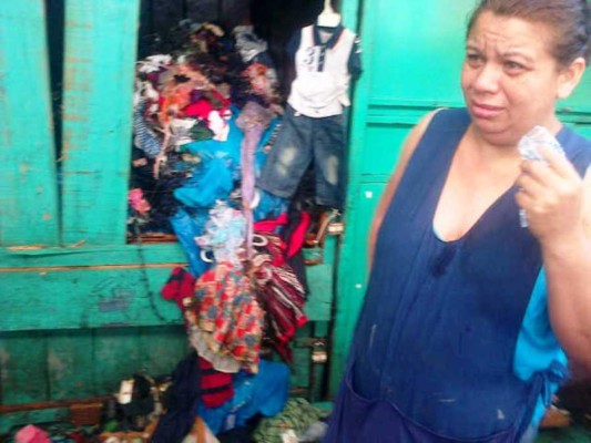Comayagüela: Incendio consume 10 puestos en el mercado San Isidro