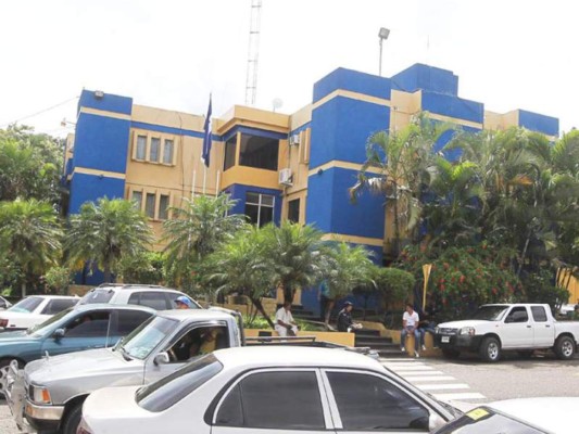 Rodarán cabezas por irregularidades en la Dirección de Tránsito