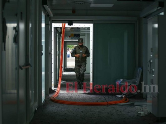 Hospital móvil de Tegucigalpa por dentro: así avanza ubicación de accesorios (FOTOS)