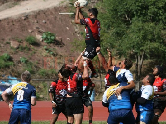 Ron Vair: el sorprendente jugador de 53 años de la Selección de Rugby de Honduras