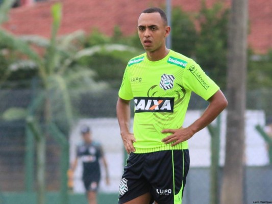 Chapecoense ya tiene cinco nuevas contrataciones y comienza a formar equipo