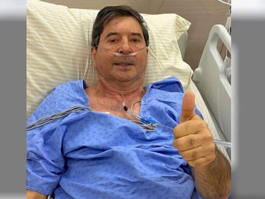 Muere alcalde brasileño que había sido elegido cuando estaba entubado por covid-19