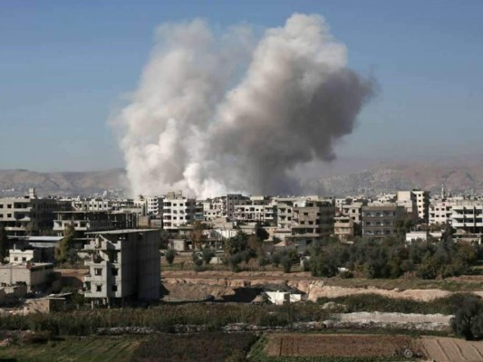 Bombardeos de coalición liderada por EEUU en Siria dejan 35 civiles muertos