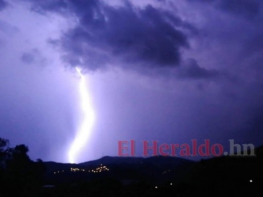 Seguirán las lluvias y chusbascos para este viernes en Honduras