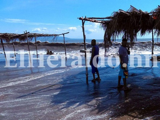 Honduras: En alerta verde permanece costa pacífica por mareas altas