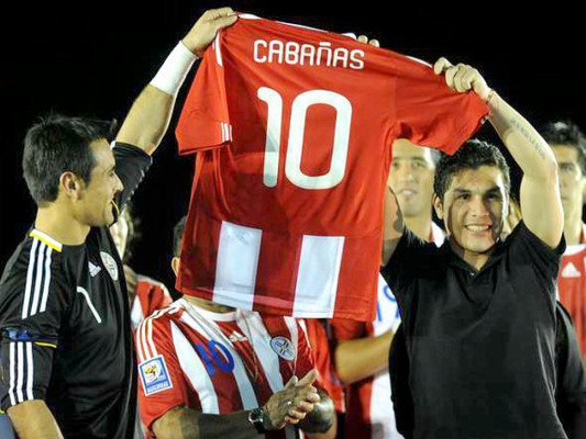 Salvador Cabañas regresa al fútbol