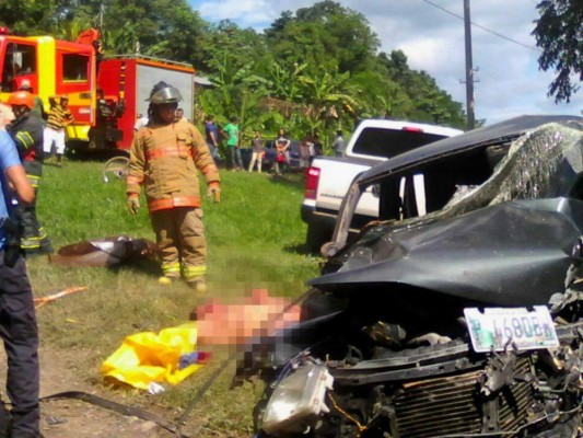 Guatemalteco muere en aparatoso accidente en Santa Bárbara