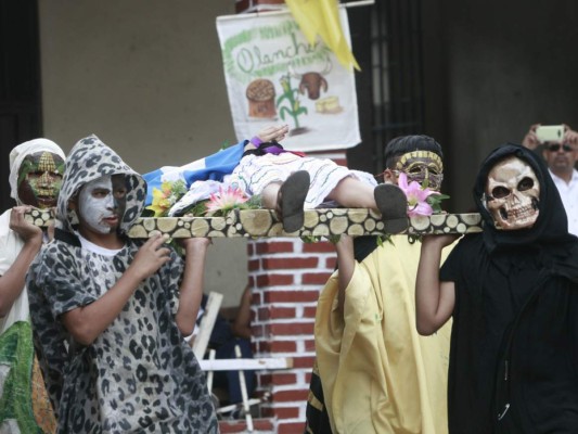El cacique Lempira cobró vigencia en centros educativos de la capital