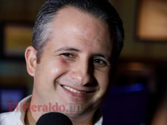 Elías Burbara: 'No estamos reciclando jugadores como lo están haciendo los grandes”