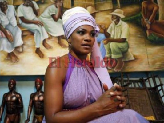 Al menos 18 diputados quedarían fuera de la carrera por la reelección (Fotos)