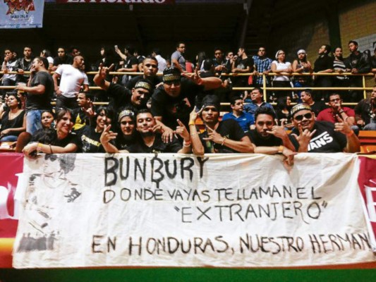 Euforia en concierto de Bunbury