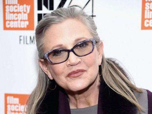 Carrie Fisher, princesa Leia en 'Star Wars', sufre infarto y está grave