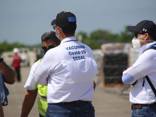 FOTOS: Así fue el recibimiento al lote de vacunas más grande donado a Honduras