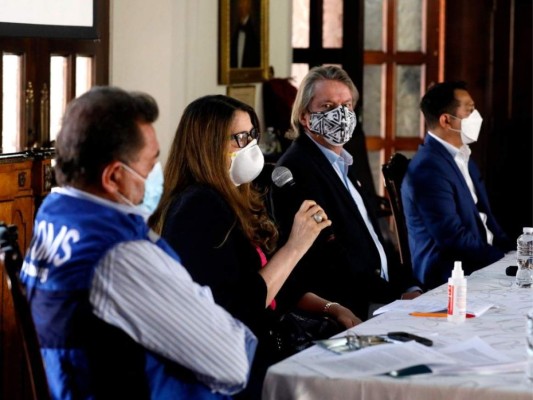 Unos 80 mil trabajadores de la salud serán vacunados en la primera fase contra covid-19