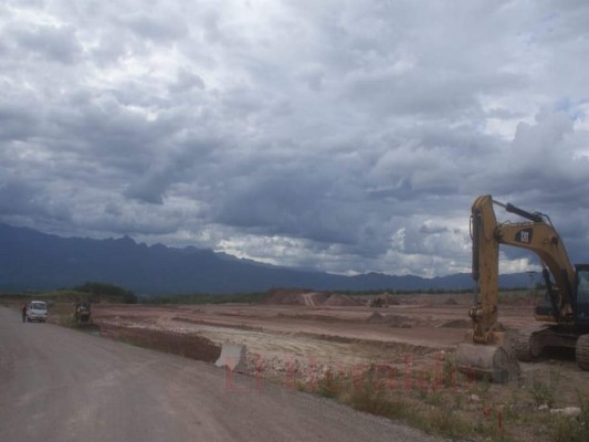 FOTOS: Así avanza la construcción del aeropuerto de Palmerola