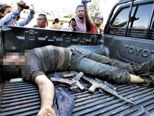 Cae líder de 'Los Espinoza' en nuevo enfrentamiento con la Policía