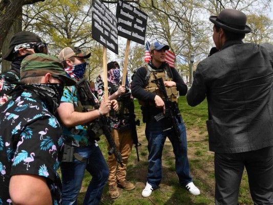 FOTOS: Protesta para 'reabrir' la economía y contra el confinamiento en Pensilvania