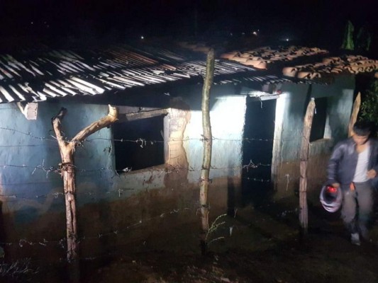 Dos niños mueren carbonizados durante incendio en Guaimaca