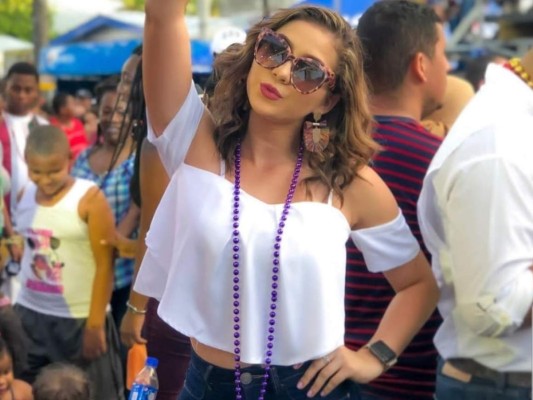 Presentadoras hondureñas que deslumbraron en el carnaval de La Ceiba este 2019