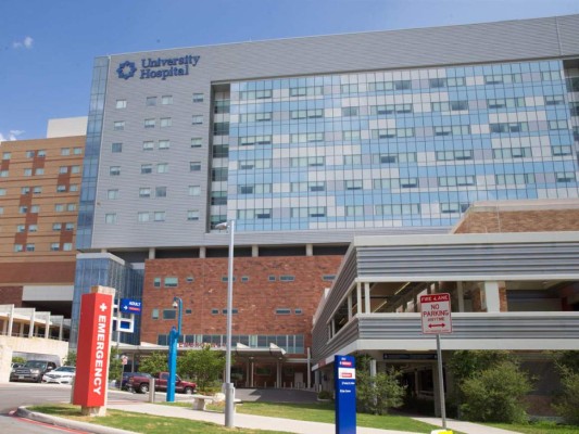 Inmigrantes lloraban y rogaban por agua en camión en Texas