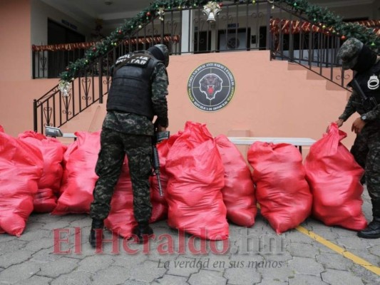 El decomiso de droga a la pandilla 18 en colonia El Pedregal, valorada en millón y medio (FOTOS)