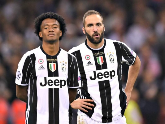 Así era la camiseta de celebración de la Juve