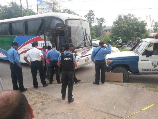 Una mujer sicaria ultima a conductor de bus interurbano