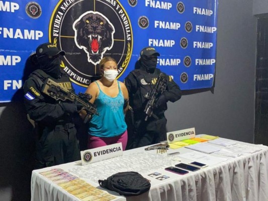 Cae 'La Crazy', presunta jefa de la pandilla 18 en La Lima