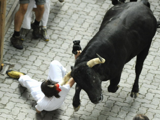 Primer encierro de San Fermín deja seis heridos