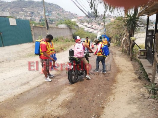 FOTOS: Colonias del sur de la capital adoptan medidas de bioseguridad contra el Covid-19