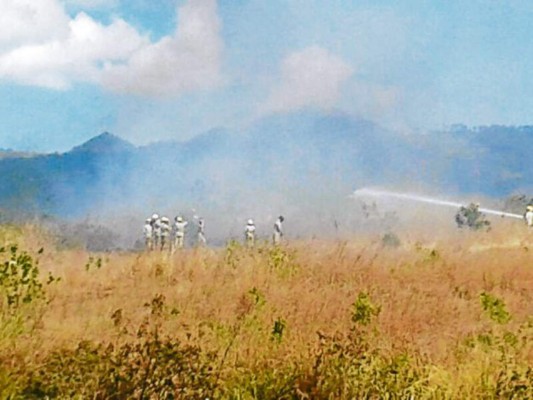 Controlan incendio en colonia Izaguirre
