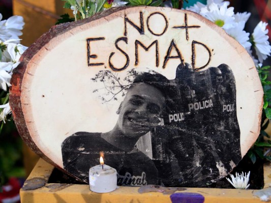 Homenaje en Bogotá a joven que murió a manos de policía en protestas de 2019