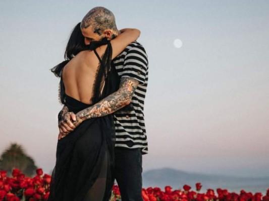 Los detalles del compromiso entre Kourtney Kardashian y Travis Barker (Fotos)  