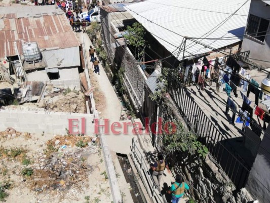 FOTOS: Escena del crimen de nacionalista acribillado en Villa Nueva