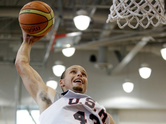Stephen Curry anuncia que no jugará en los Juegos Olímpicos