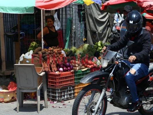 FOTOS: Mercado Zonal Belén reabre tras profunda desinfección