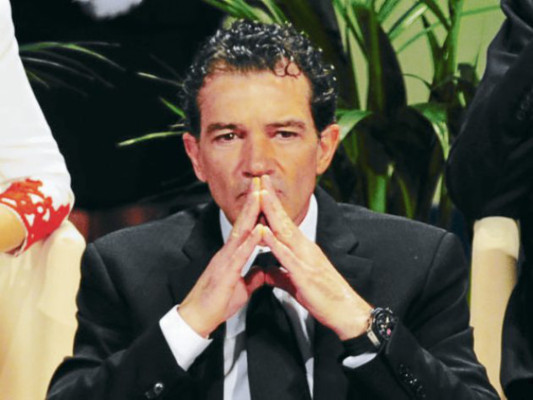 Antonio Banderas estará en 'Los 33”
