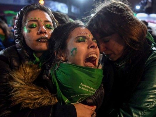 Con final abierto, senado argentino votará en propuesta para legalizar el aborto