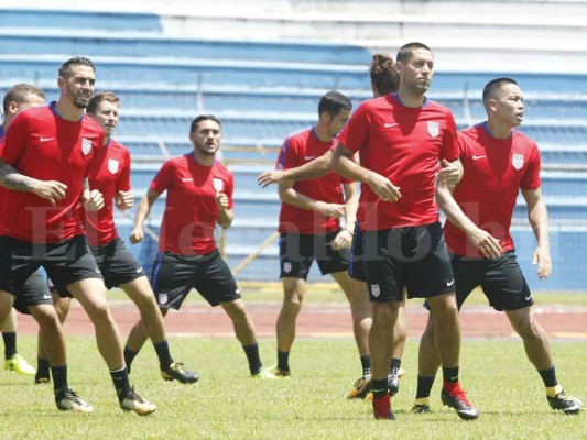 Estados Unidos saldría con Dempsey y Morris en punta